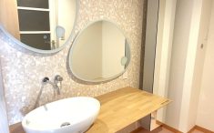 造作洗面台とミラー収納